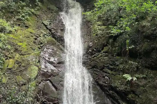 آبشار هوژیه