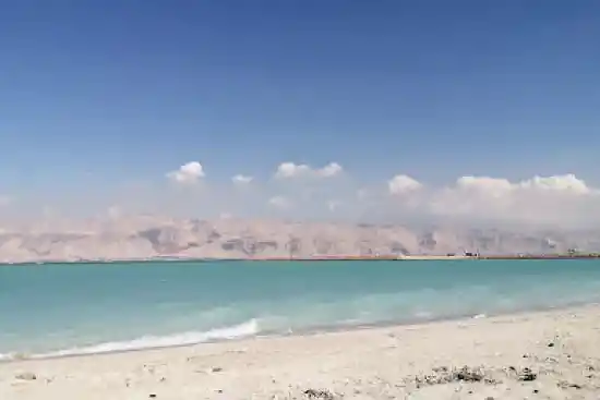 ساحل شاخاب نایبند