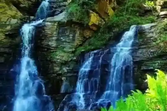 آبشار دوقلو بندپی