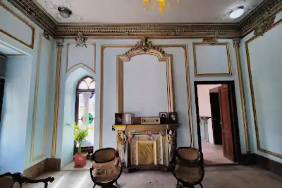 موزه خیابان ولیعصر