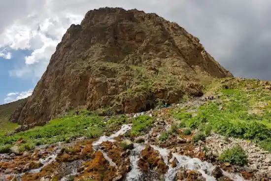 چشمه آسونه کر