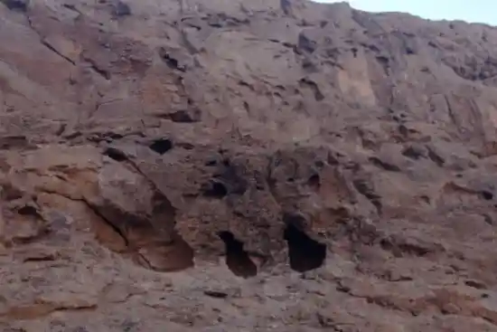 غار سنگ سوراخ