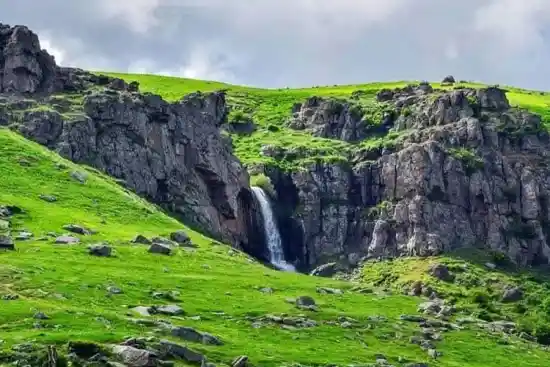 آبشار ورزان