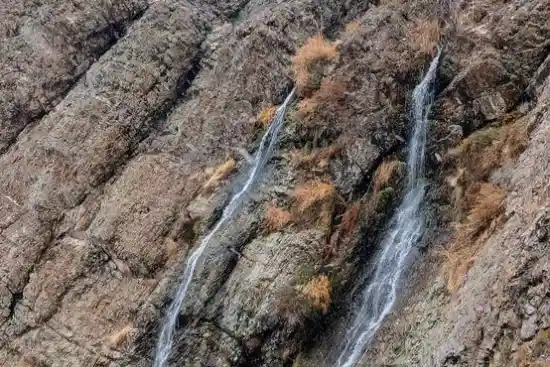 آبشار دوقلو شیرپلا