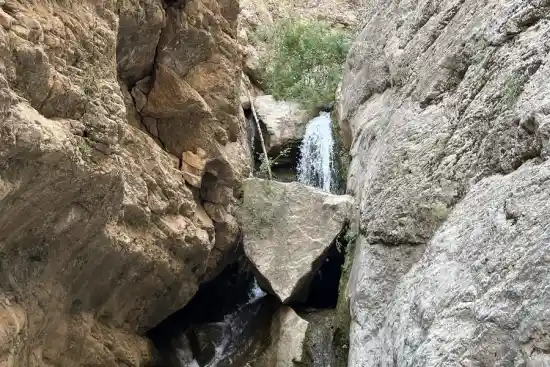 آبشار قرمبو