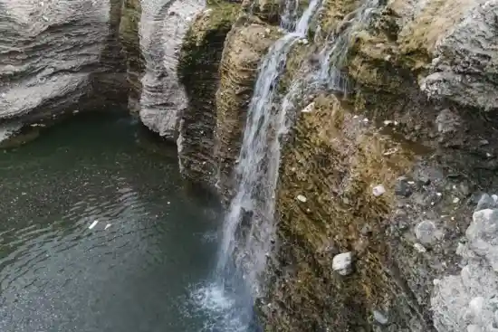 آبشار اسفند