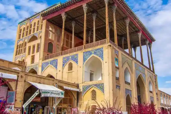 کاخ عالی قاپو