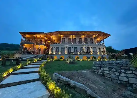 بوتیک هتل ونوشک