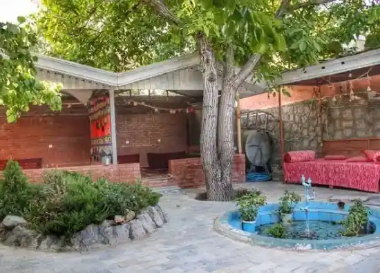 هتل جهانگرد خوانسار