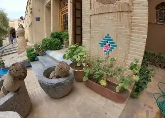 هتل باغ مشیرالممالک یزد