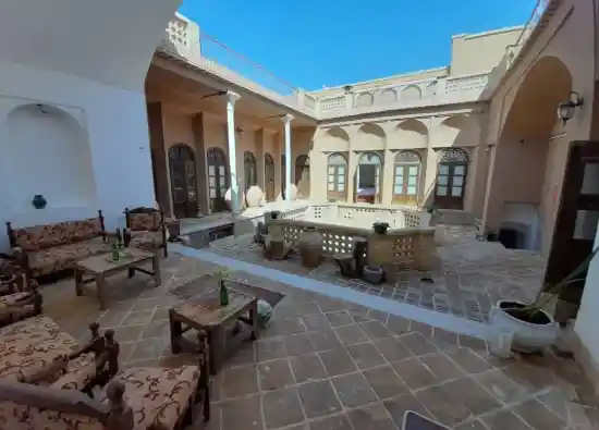 بوتیک هتل چهارسوق