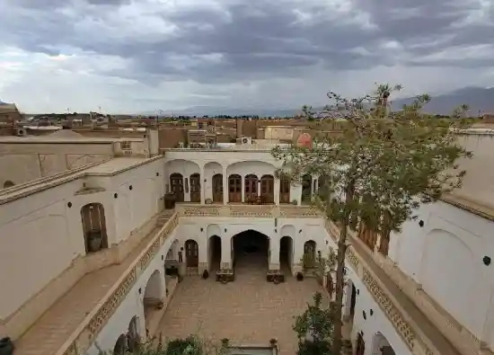 بوتیک هتل اطلسی