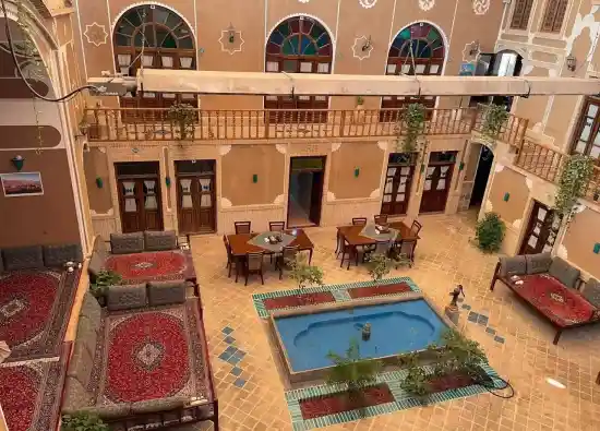 بوتیک هتل فیروزه