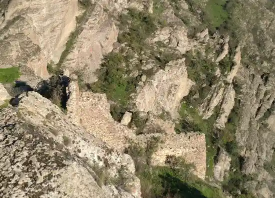 قلعه آوارسین