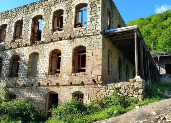 کلیسای آینالو