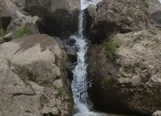 آبشار ورگه سران