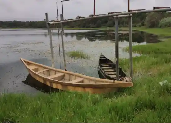 دریاچه پارک جنگلی نور