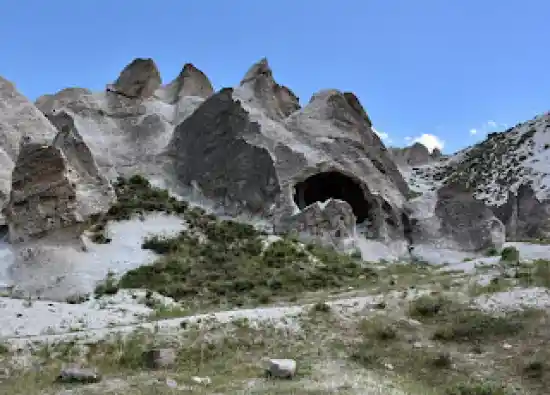 کلیسای صخره ای