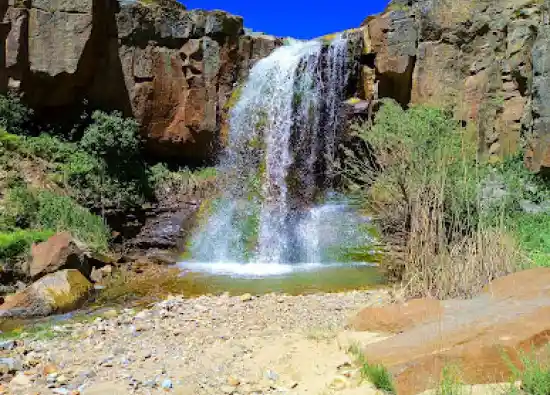 آبشار پیرسقا