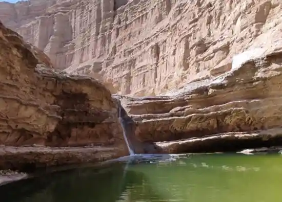 آبشار گزخون