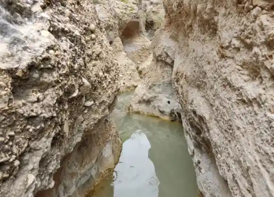 تنگه پیر بیراهه