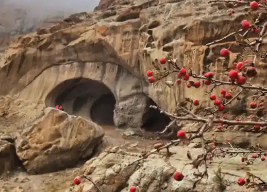 غار قوشا هوکول