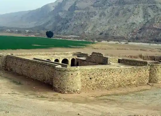 قلعه کنجانچم