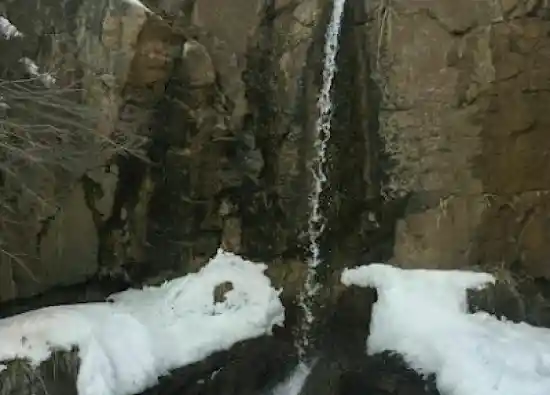 آبشار سرخوئیه