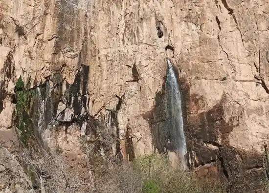 آبشار شاهلولاک