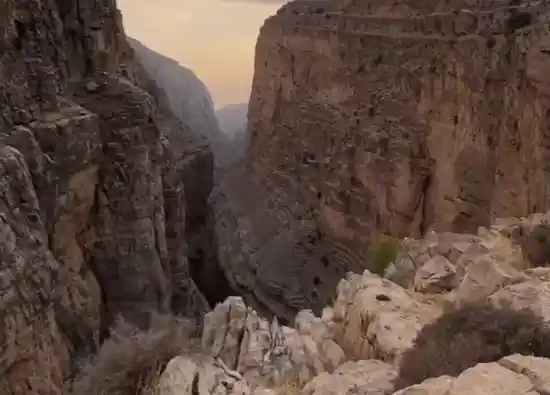 دره ویژدرون