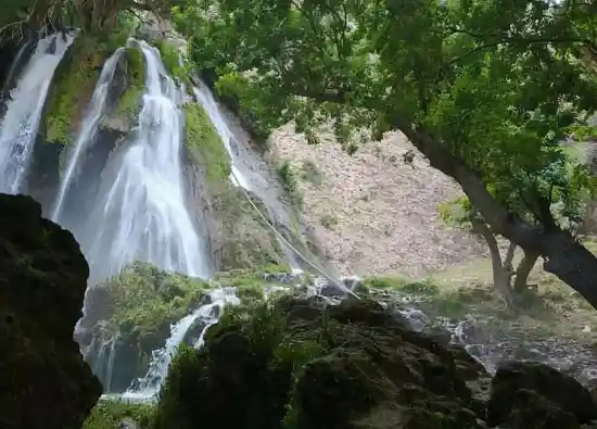 آبشار آتشگاه