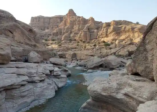 چشمه تراز