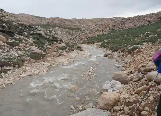 تنگه اسدچاتی کاکان