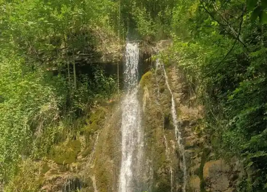 آبشار تنبوران