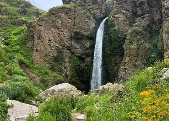 آبشار کرکری