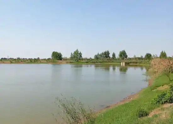 آبندان خاریک