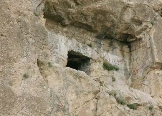 گوردخمه شیرین و فرهاد