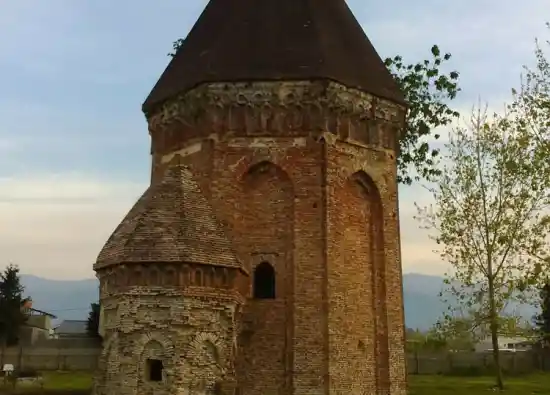 بقعه شاه بالو زاهد