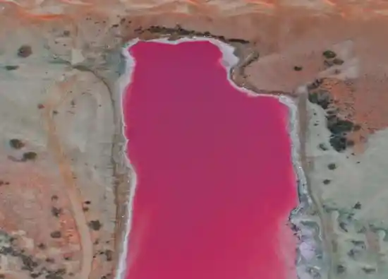 تالاب صورتی چابهار