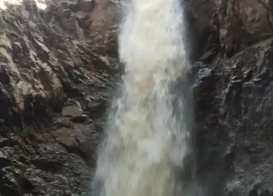 آبشار پیربالا