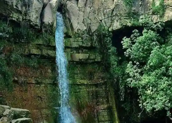 آبشار چم آو