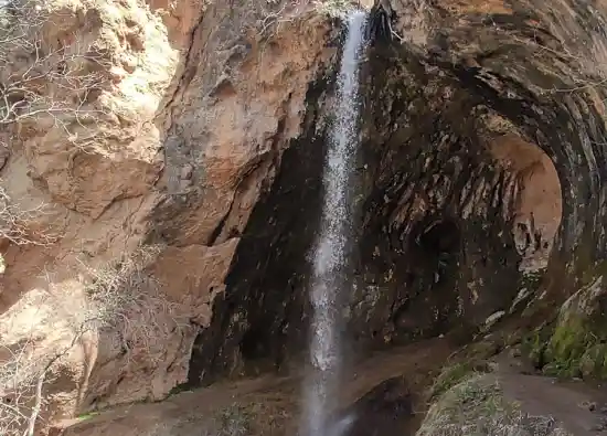 آبشار قوزلو