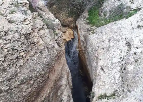 آبشار چهره آباد