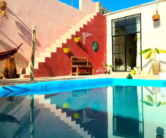 اقامتگاه بومگردی مون-1