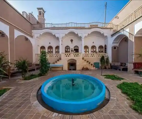 اقامتگاه سنتی خانه پارسی-1
