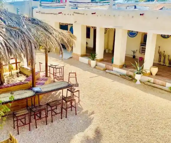 اقامتگاه بومگردی ناخدا یوسف-1