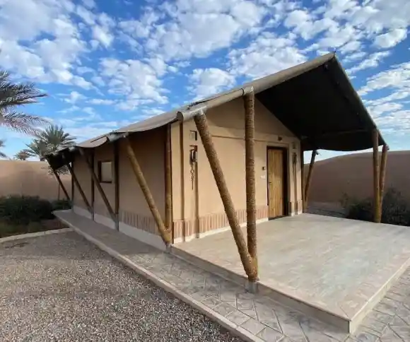 مجتمع گردشگری ستاره لوت-1