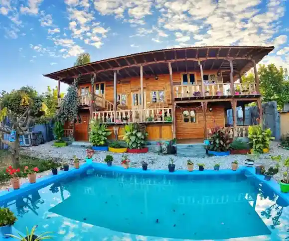 اقامتگاه بومگردی کلبه شیبک-1