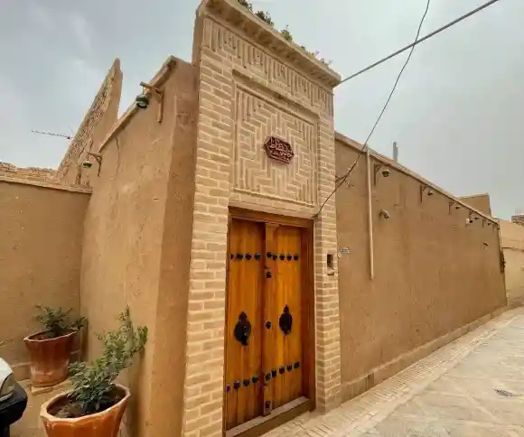 اقامتگاه بومگردی خانه نشاط-1