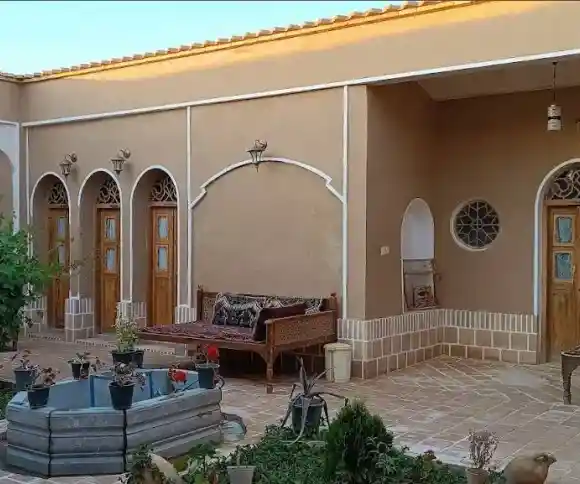 اقامتگاه بومگردی آذربرزین-1